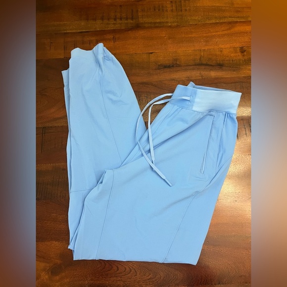 Lululemon License to Train High-Rise Jogger - Picture 5 of 7